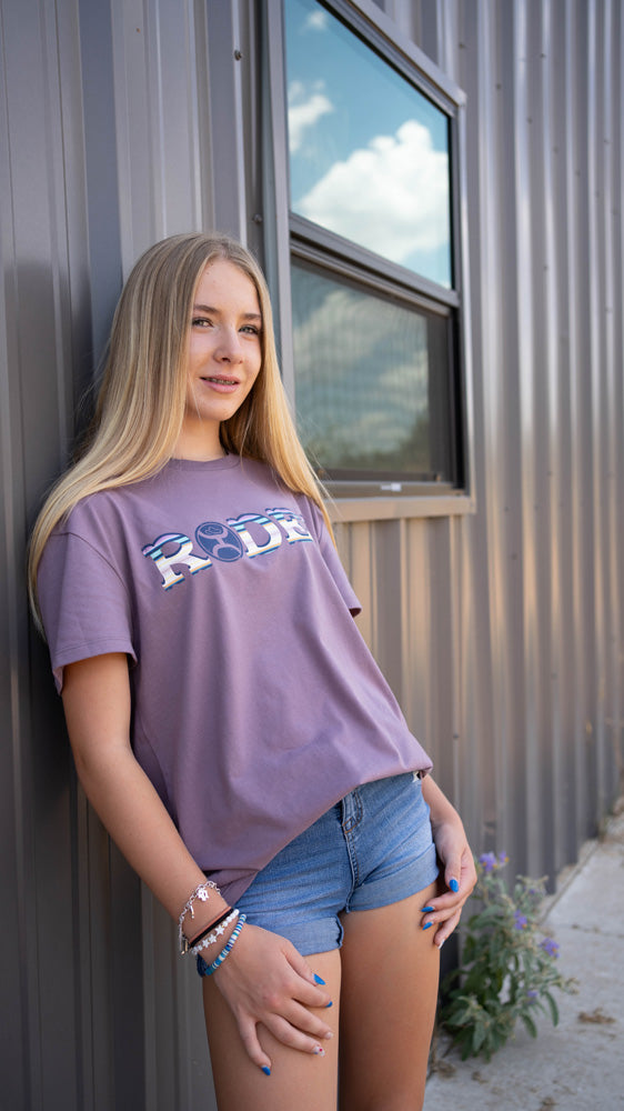 young model posing in Hooey gear