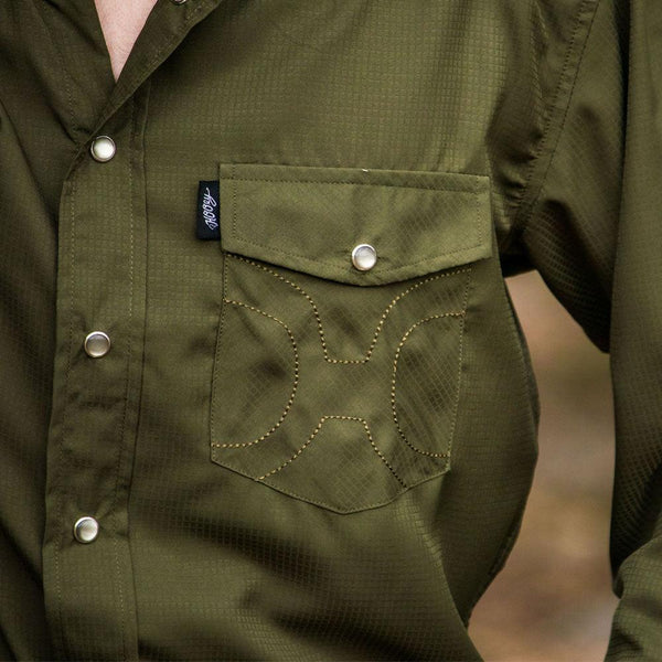 "Sol" Olive Long Sleeve Pearl Snap Shirt